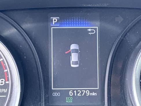 Used 2024 Toyota Camry LE FWD image 34