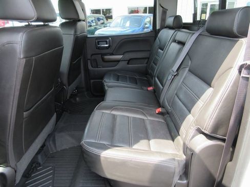 Used 2017 GMC Sierra 3500 Denali w/ Duramax Plus Package image 25