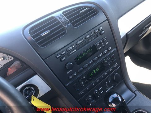 Used 2002 Ford Thunderbird Deluxe image 14