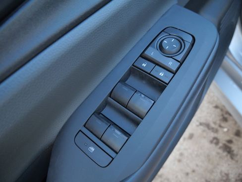 Certified 2025 Toyota Prius LE image 20