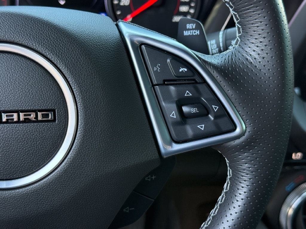 Used 2022 Chevrolet Camaro SS RWD image 31