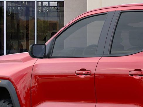 New 2026 GMC Canyon AT4 AWD/4WD image 12
