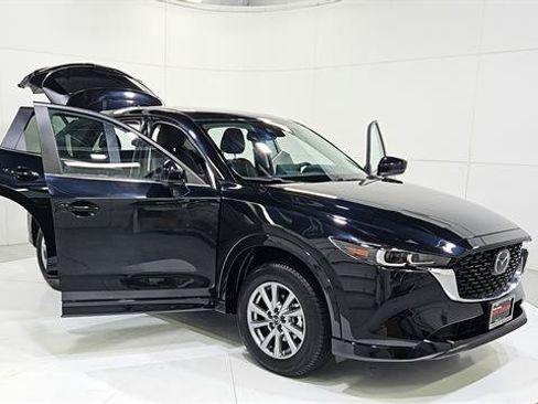 Used 2025 MAZDA CX-5 AWD 2.5 S w/ Preferred Package image 29