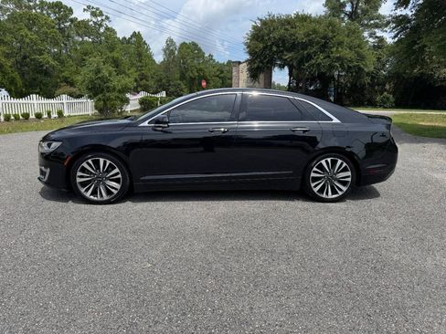 Used 2019 Lincoln MKZ Reserve AWD/4WD image 3