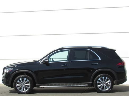 Used 2020 Mercedes-Benz GLE 350 4MATIC image 4