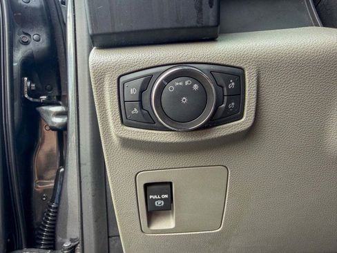 Used 2018 Ford F150 XL w/ Equipment Group 101A Mid RWD image 15