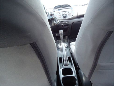 Used 2013 Honda Fit image 19
