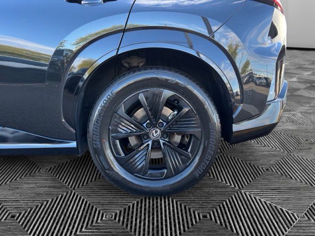 Used 2023 Lexus RZ 450e Premium w/ Technology Package AWD/4WD image 31