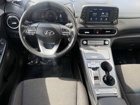 Used 2020 Hyundai Kona SEL FWD image 8