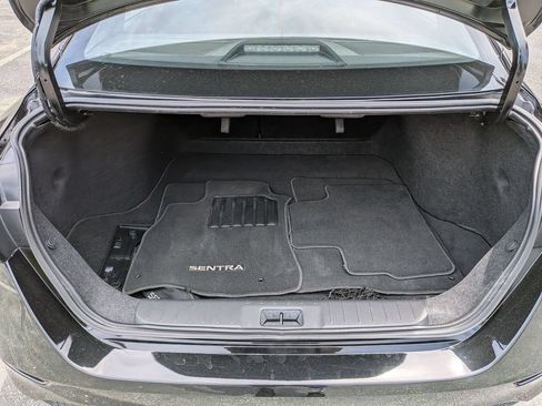 Certified 2023 Nissan Sentra SV w/ Trunk Package FWD image 10