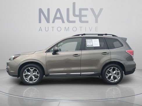 Used 2017 Subaru Forester 2.5i Touring AWD/4WD image 2