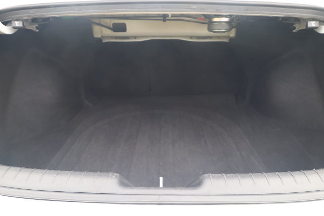Used 2025 Hyundai Elantra Limited FWD image 22