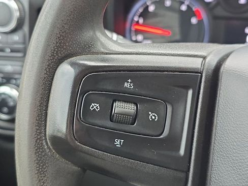 Used 2022 GMC Sierra 3500 Pro w/ Convenience Package image 18