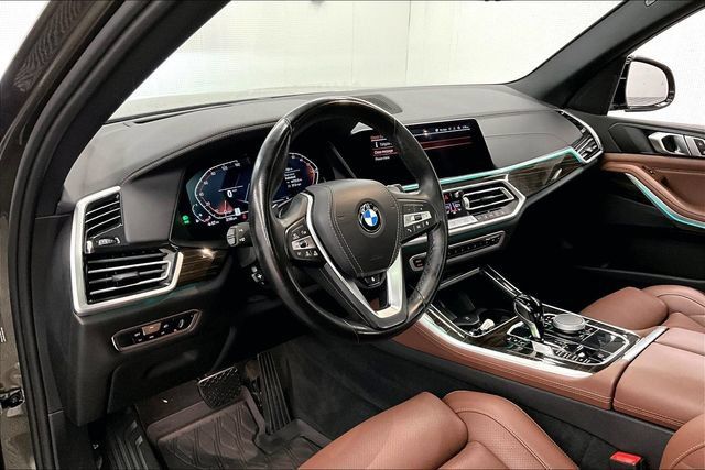 Used 2023 BMW X5 xDrive40i AWD/4WD image 16