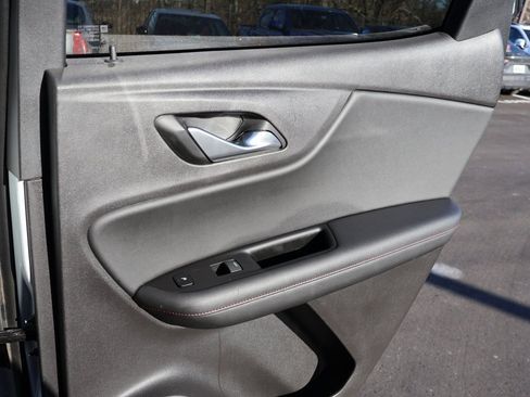 Used 2019 Chevrolet Blazer RS image 14