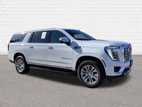 Used 2025 GMC Yukon XL Denali AWD/4WD image 1