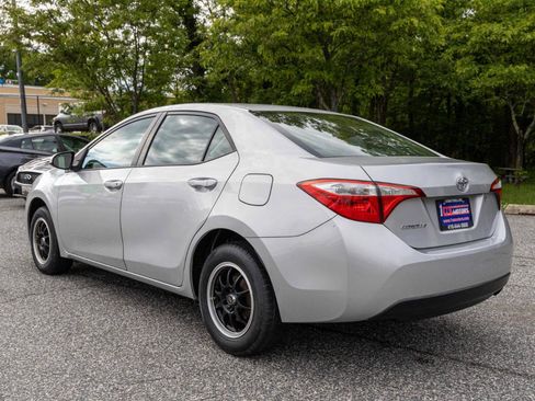 Used 2016 Toyota Corolla L FWD image 4