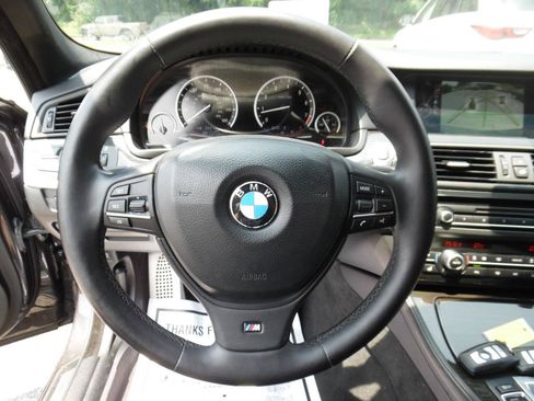 Used 2013 BMW 528i xDrive Sedan AWD/4WD image 13