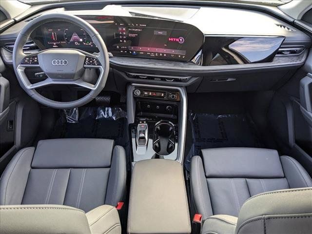 New 2025 Audi Q5 Premium Plus w/ Premium Plus AWD/4WD image 14