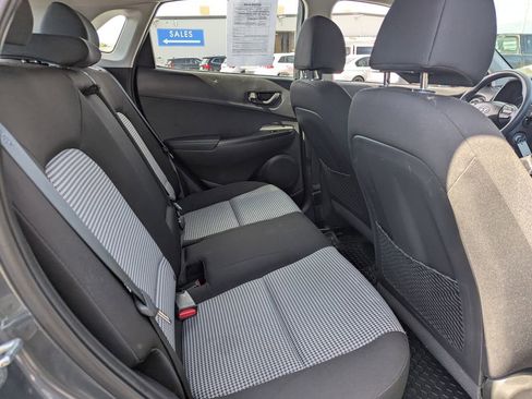 Used 2021 Hyundai Kona SE AWD/4WD image 31