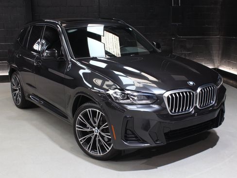 Used 2022 BMW X3 sDrive30i w/ M Sport Package 2 RWD image 10