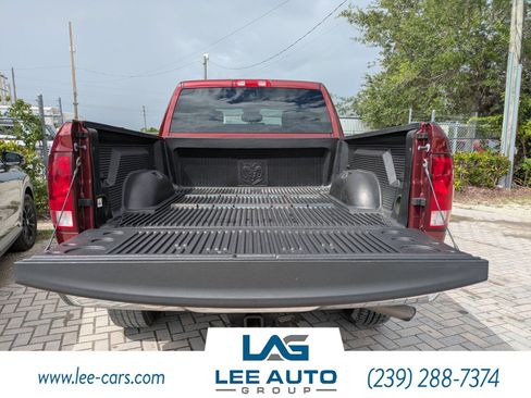 Used 2018 RAM 2500 Tradesman w/ Chrome Appearance Group RWD image 10