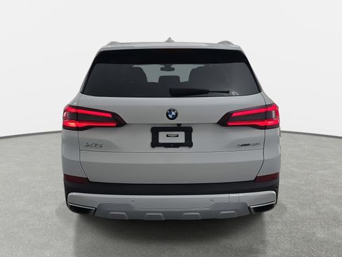 Used 2022 BMW X5 xDrive40i w/ Climate Comfort Package image 6