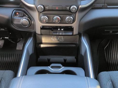 Used 2020 RAM 1500 Big Horn RWD image 19