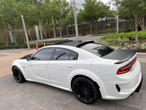Used 2023 Dodge Charger Scat Pack RWD image 12