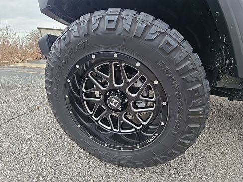 Used 2019 Jeep Wrangler Unlimited Sport S image 14