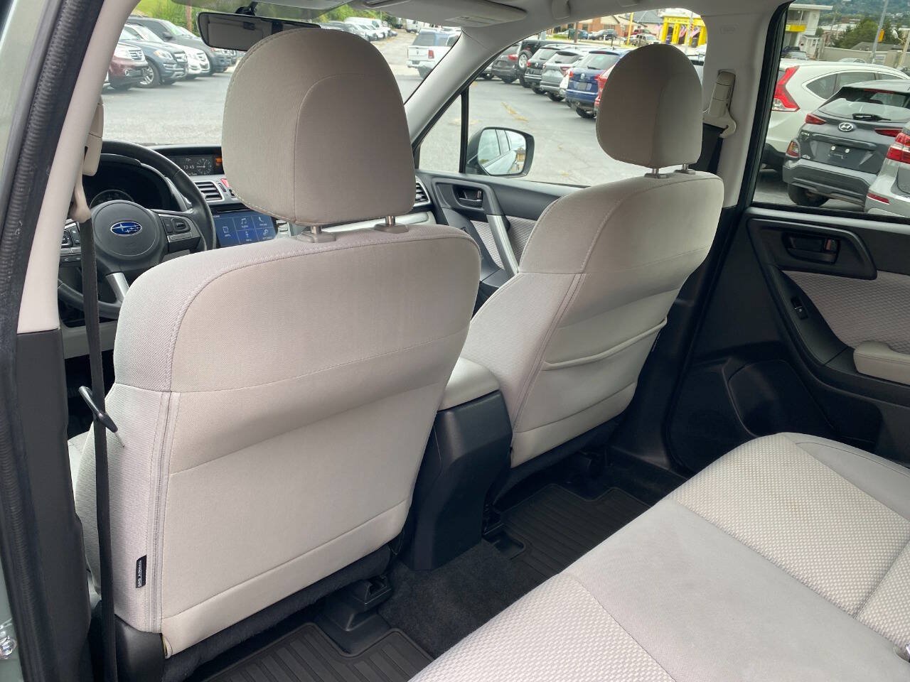 Used 2018 Subaru Forester 2.5i Premium w/ Protection Package #1 AWD/4WD image 22