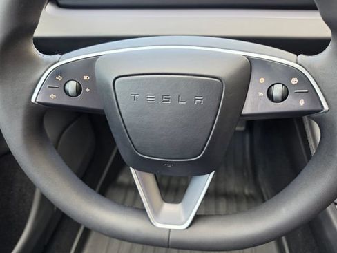 Used 2025 Tesla Model 3 Long Range RWD image 40