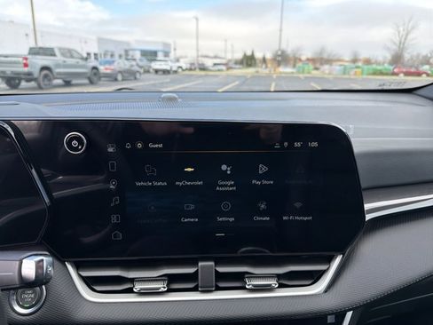 New 2026 Chevrolet Equinox LT w/ Convenience Package II image 22