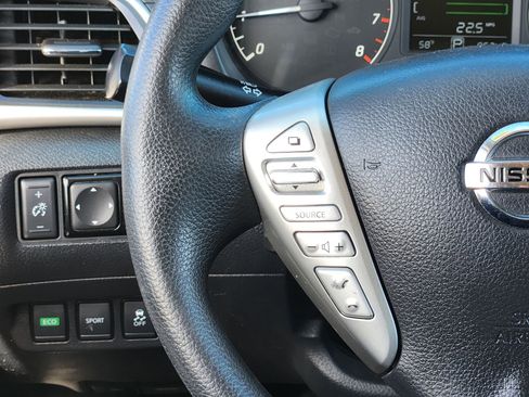 Used 2017 Nissan Sentra S image 28