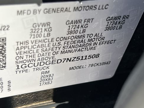 Used 2022 Chevrolet Silverado 1500 LTZ AWD/4WD image 29