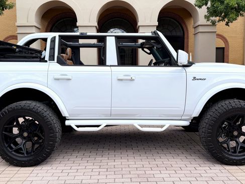 Used 2026 Ford Bronco Outer Banks AWD/4WD image 44