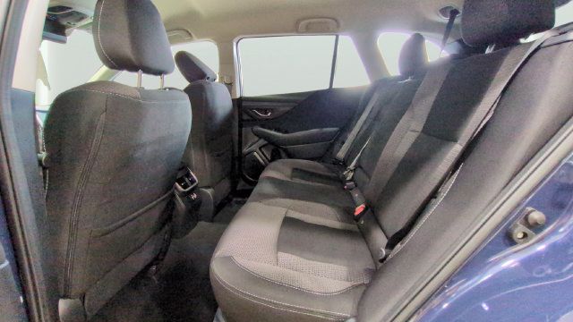 Used 2024 Subaru Outback Premium AWD/4WD image 16