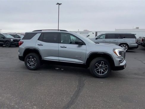 New 2026 GMC Terrain AT4 w/ Technology Package II image 9