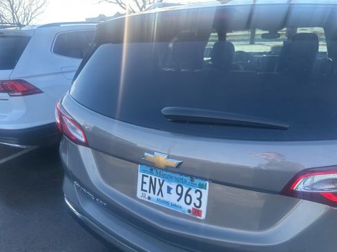 Used 2019 Chevrolet Equinox Premier image 16