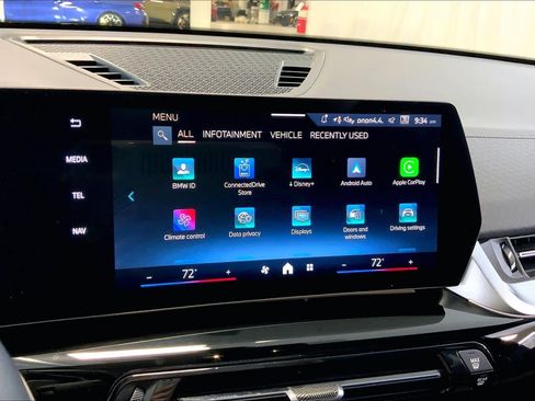 Used 2024 BMW X2 xDrive28i w/ M Sport Package AWD/4WD image 33