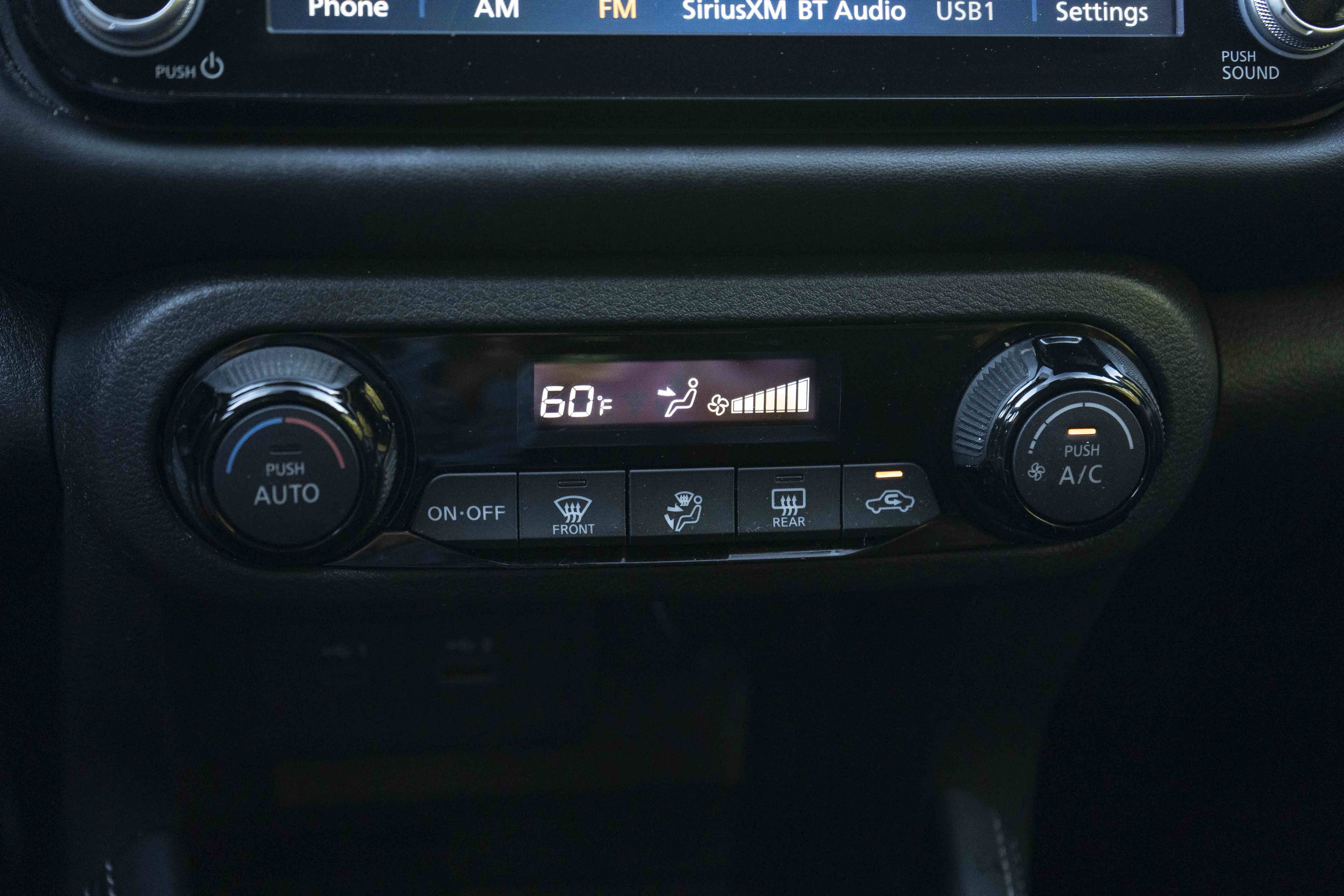 Used 2023 Nissan Kicks SR FWD image 30