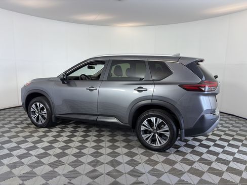 Used 2023 Nissan Rogue SV w/ SV Premium B Package AWD/4WD image 8
