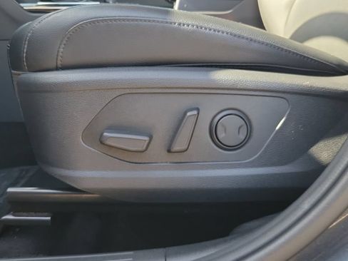 Used 2023 Kia Sportage EX FWD image 16