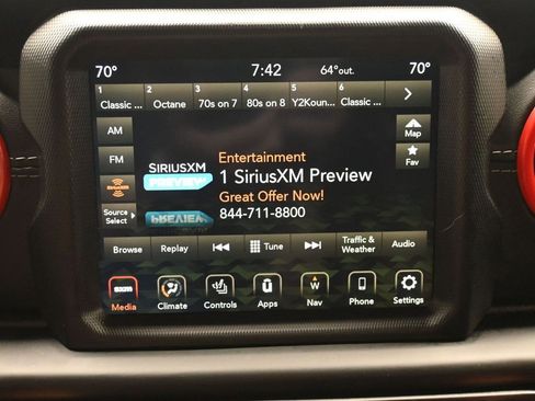 Certified 2021 Jeep Gladiator Overland w/ Popular Equipment Package image 26