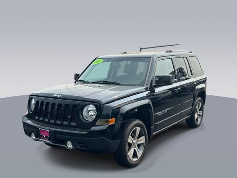 Used 2016 Jeep Patriot High Altitude image 6