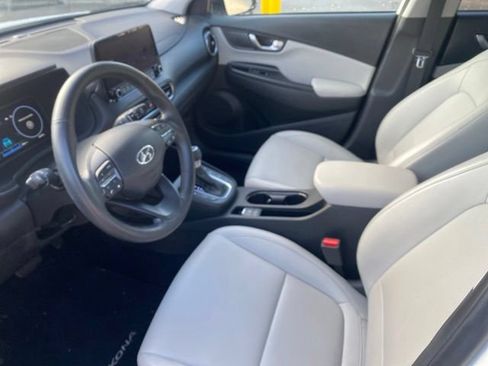 Used 2023 Hyundai Kona Limited FWD image 14