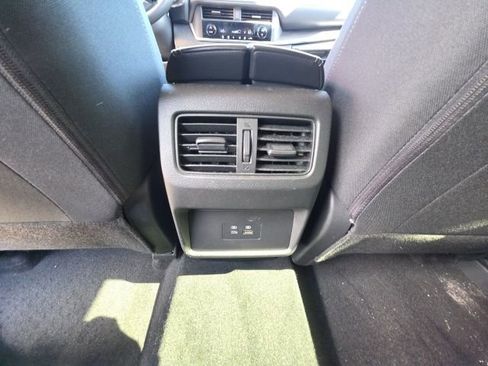 Used 2023 Nissan Rogue SV FWD image 24
