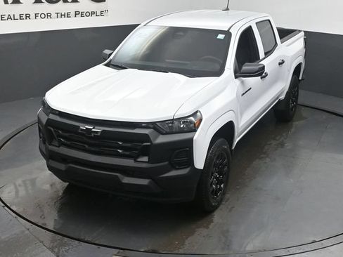 New 2026 Chevrolet Colorado W/T w/ WT Custom Package AWD/4WD image 23