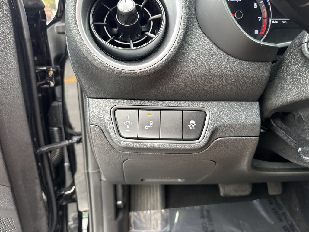 Used 2023 Kia Forte LXS w/ LXS Technology Package FWD image 54