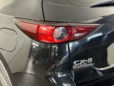 Used 2021 MAZDA CX-5 Sport image 36